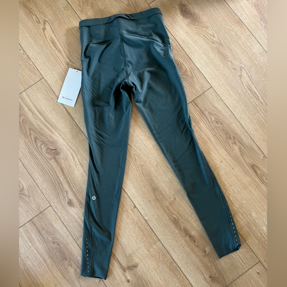 Lululemon leggings - NEW without tag - Picture 2 of 4
